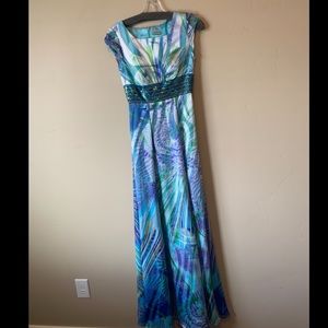 Size 0 Purple Green and Blue Formal Prom Dress